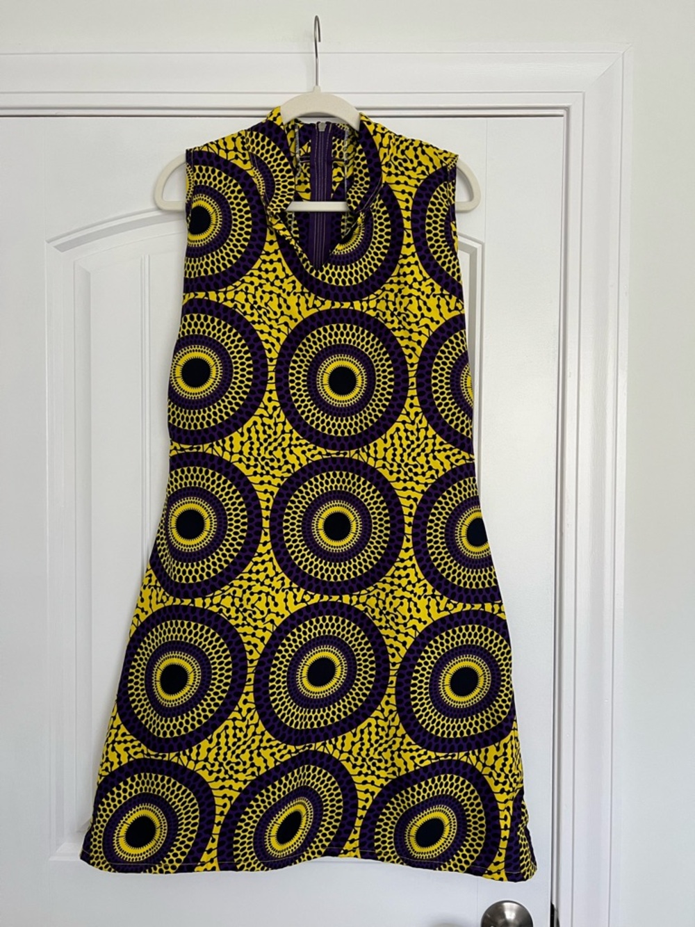 Sleeveless Yellow & Purple Circle-Print Shift Dress